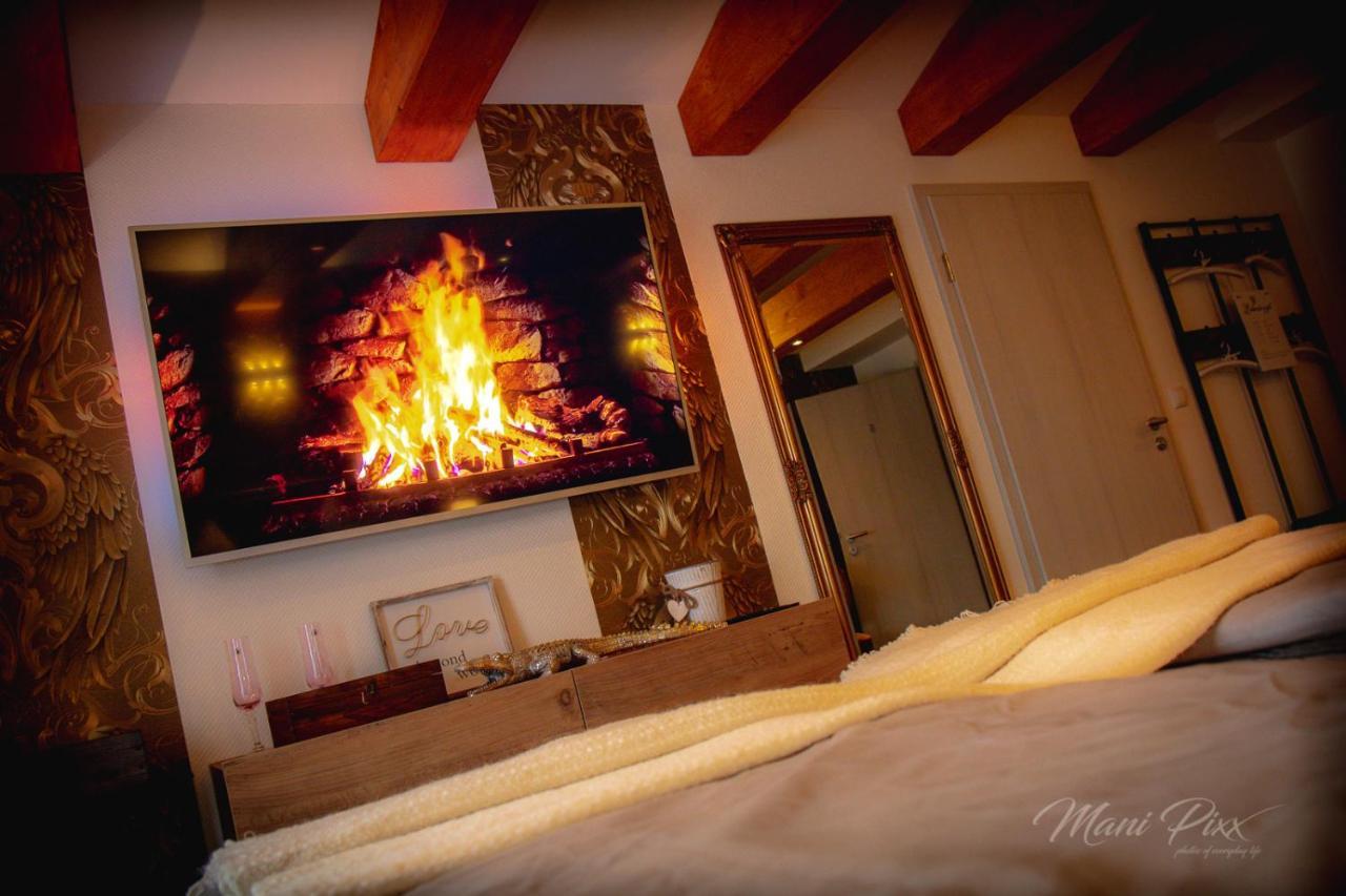 Villa Prestige Zeitz Bagian luar foto