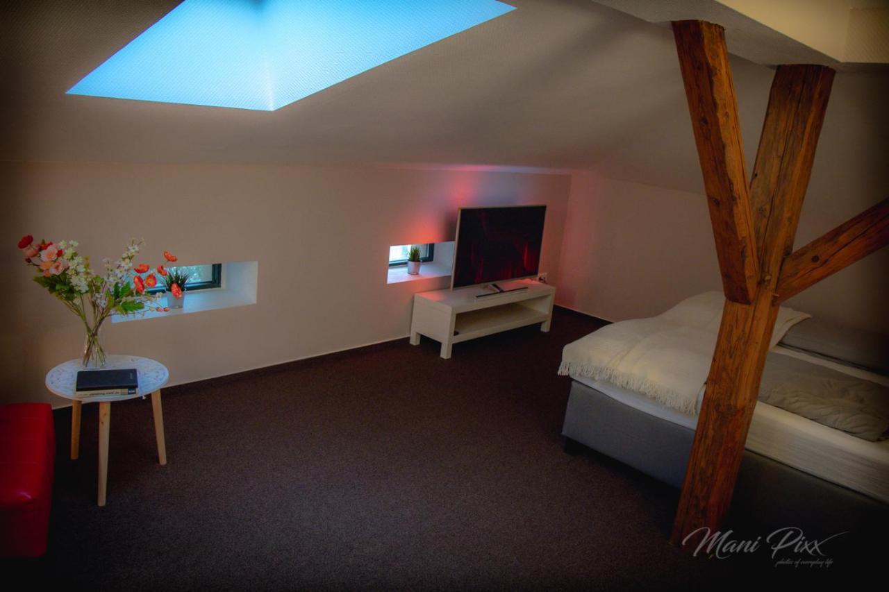 Villa Prestige Zeitz Bagian luar foto