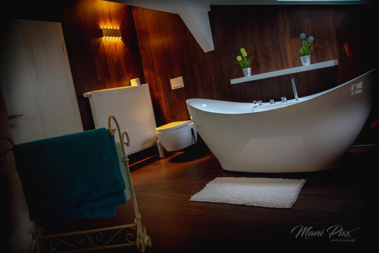Villa Prestige Zeitz Bagian luar foto