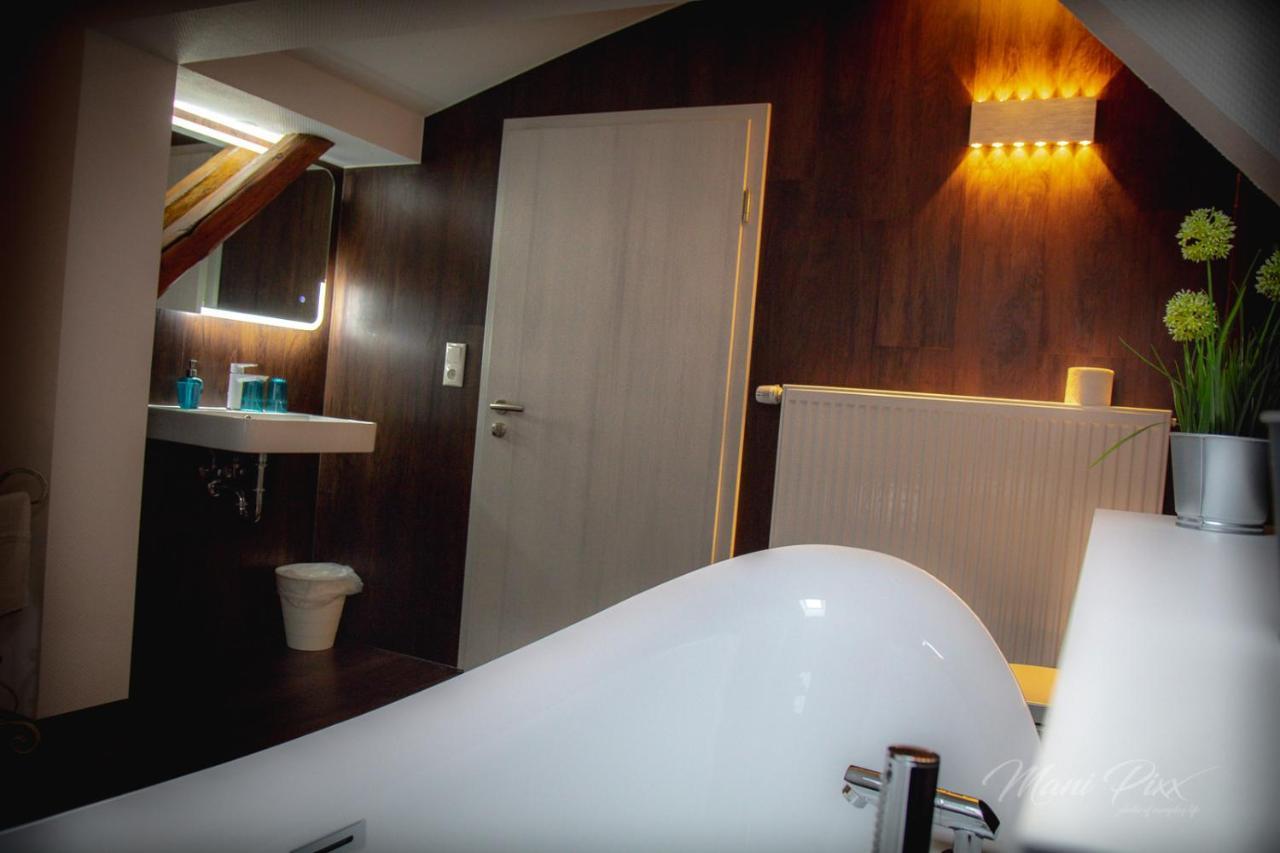 Villa Prestige Zeitz Bagian luar foto