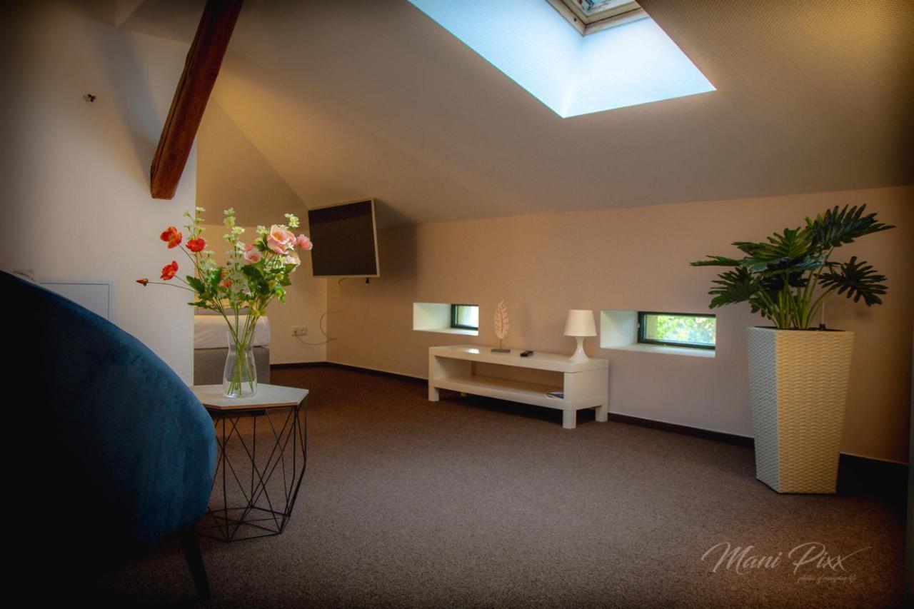 Villa Prestige Zeitz Bagian luar foto
