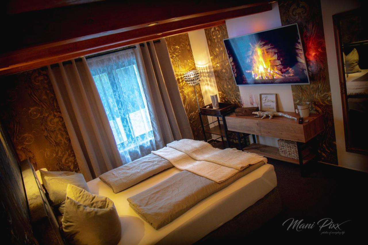 Villa Prestige Zeitz Bagian luar foto