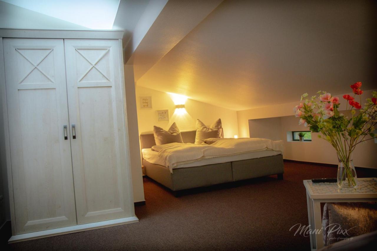 Villa Prestige Zeitz Bagian luar foto