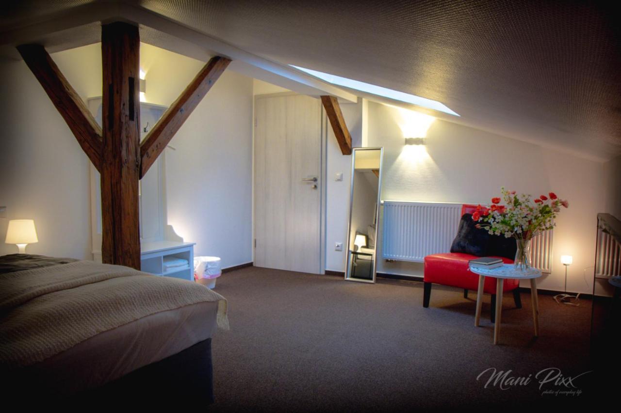 Villa Prestige Zeitz Bagian luar foto