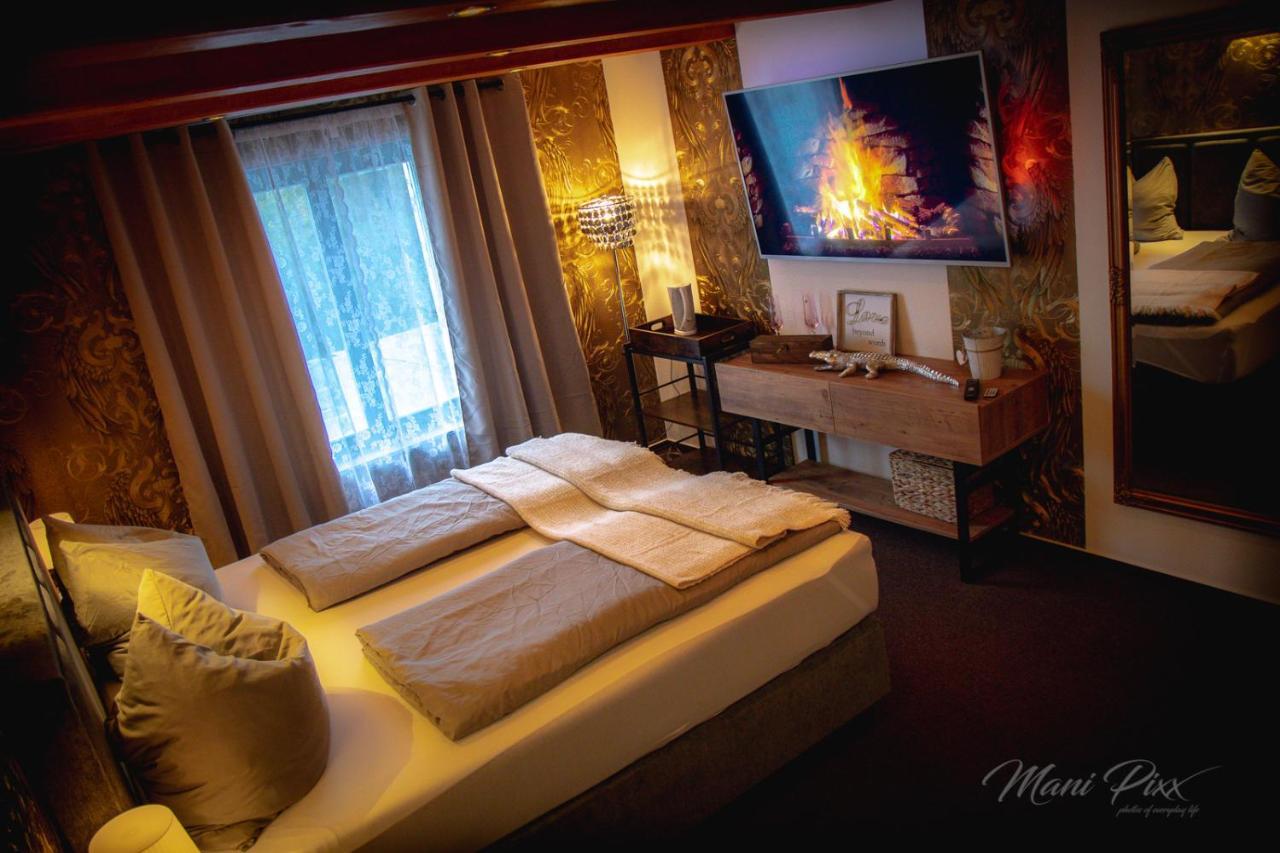 Villa Prestige Zeitz Bagian luar foto