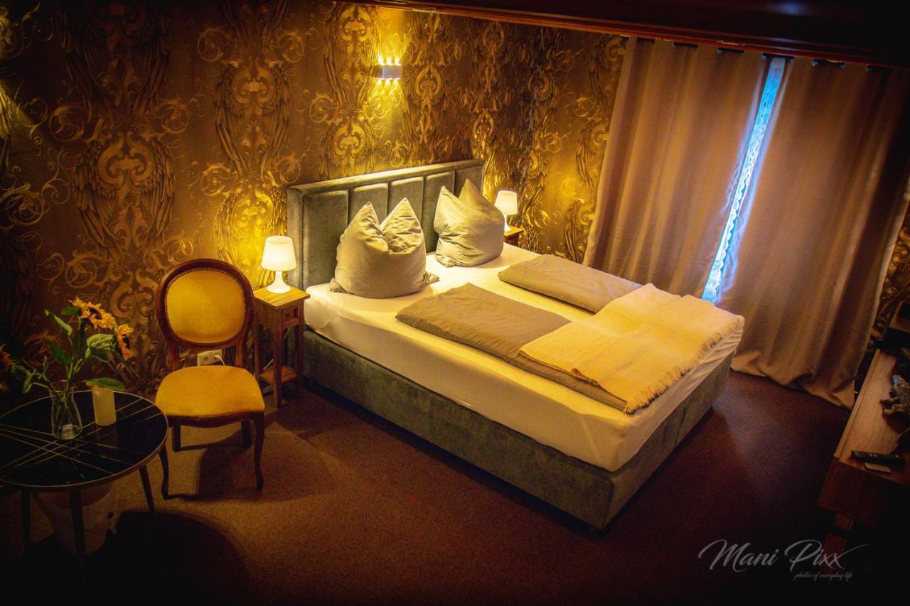 Villa Prestige Zeitz Bagian luar foto